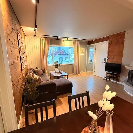 Historic Charm In Bergens Heart * Bergen